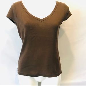 LOFT- v-neck, short sleeve tshirt